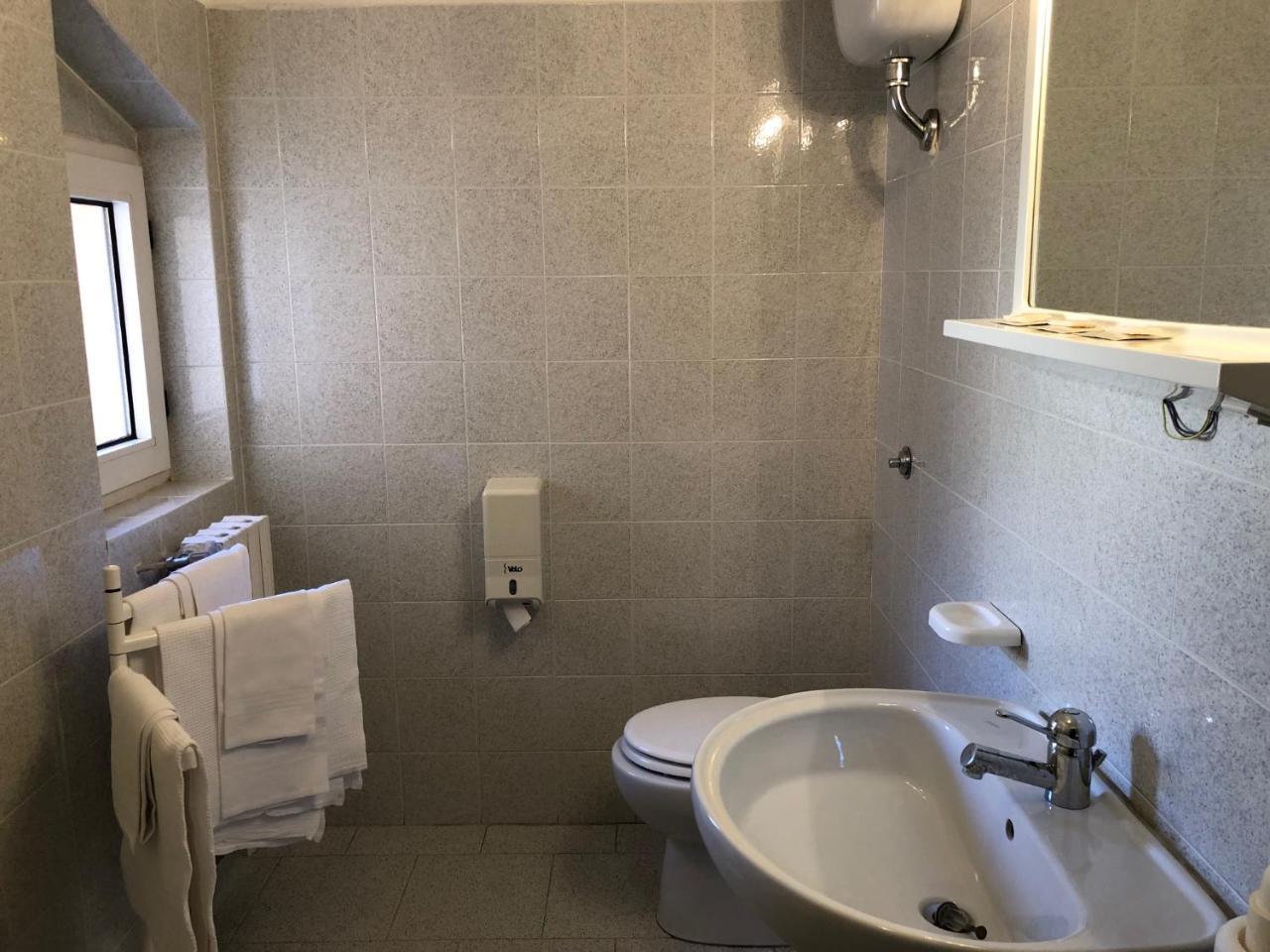 Hotel Lo Zodiaco Oppido Lucano Eksteriør billede